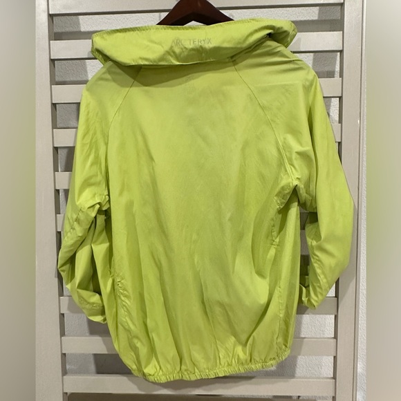 Arc'teryx Jackets & Blazers - Arc'teryx Women Windbreaker Shell Nylon Removable Hood Green Jacket XLarge